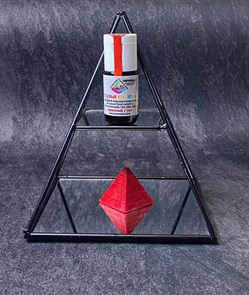 {{photo.Alt || photo.Description || 'Красный  жирорастворимый краситель  Пирамида 18 мл'}}