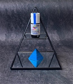 {{photo.Alt || photo.Description || 'Синий жирорастворимый краситель Пирамида 18 мл'}}