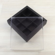 Коробка для    9 конфет  160х160х30 черна глянцевая с пластиковой крышкой - фото 10226