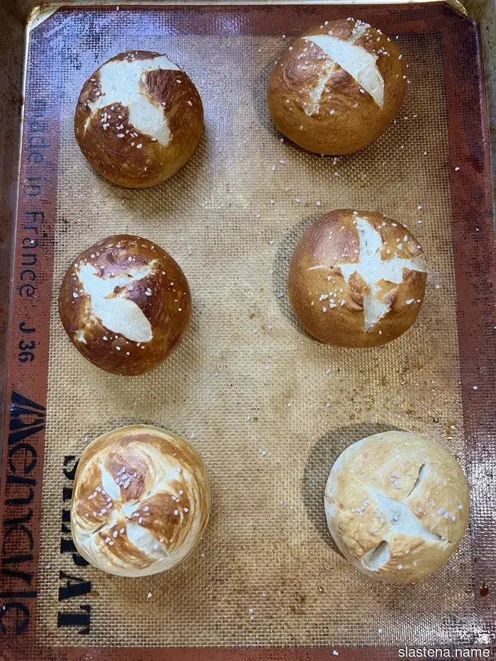 Pretzel Buns
