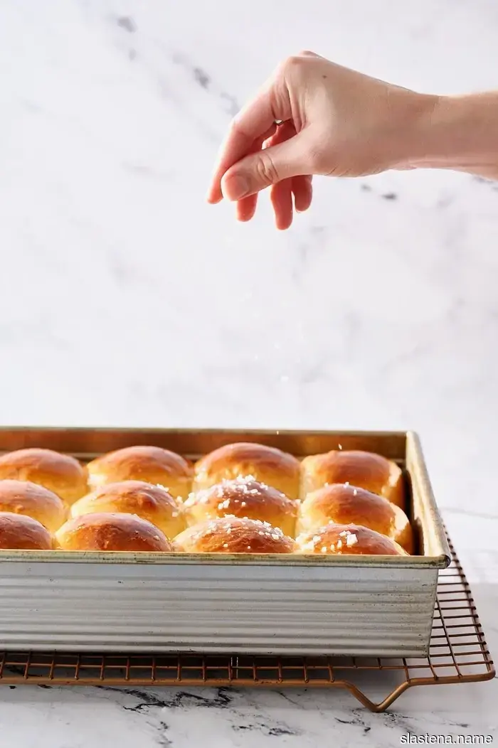 Salted Honey Butter Buns