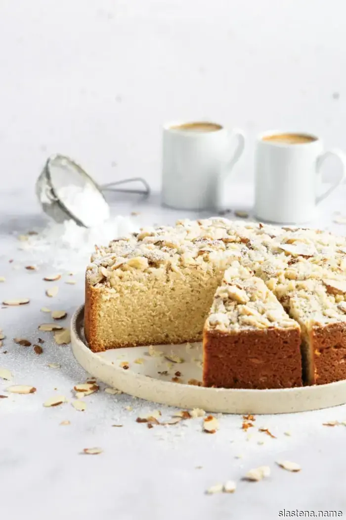 Pastel de Café con Cardamomo y Almendra - Horneado desde Cero