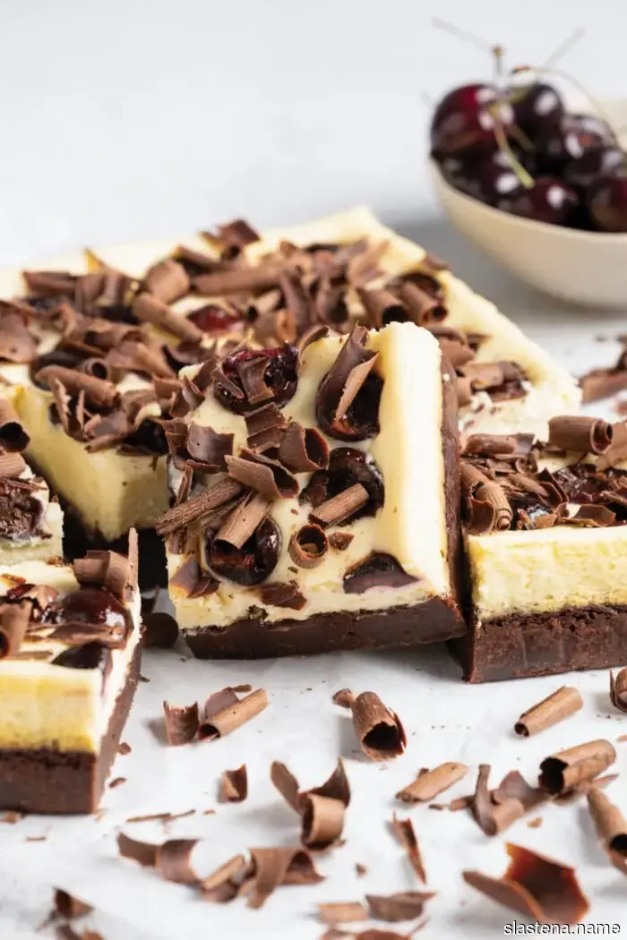 Barras de Brownie de Cheesecake de Cereza - Hornea desde Cero
