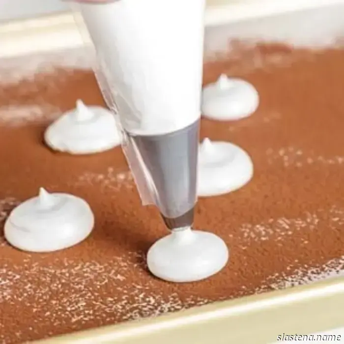 Рождественское полено «Красный бархат» — рецепт с нуля