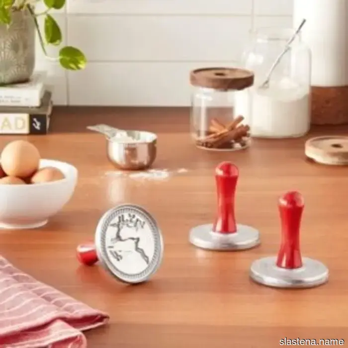 Shop the Issue: November/December 2025 - Bake from Scratch