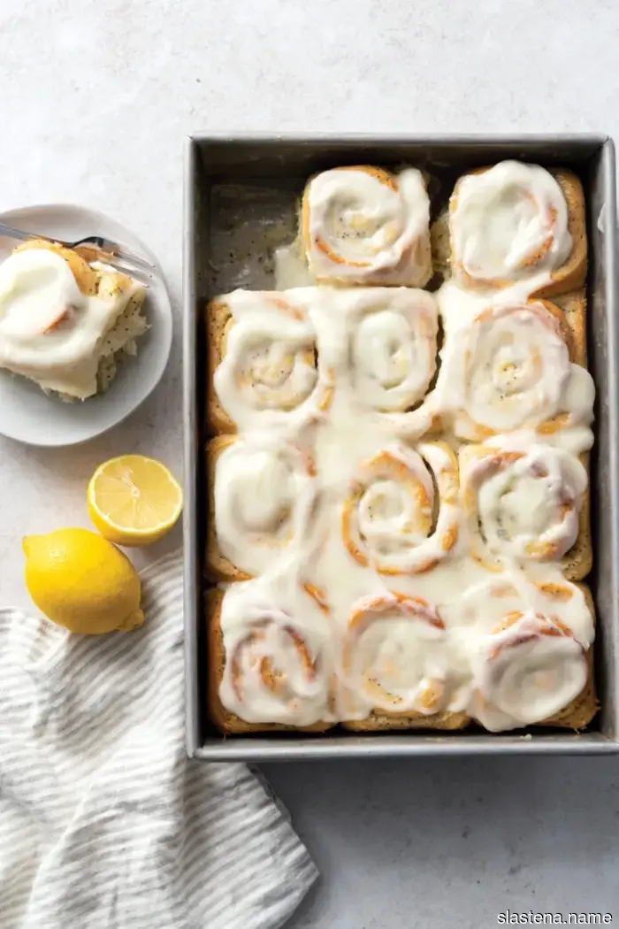 Lemon-Poppy Seed Sweet Rolls - Prepare from Scratch