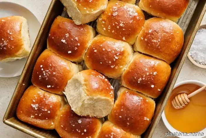 Salted Honey Butter Buns