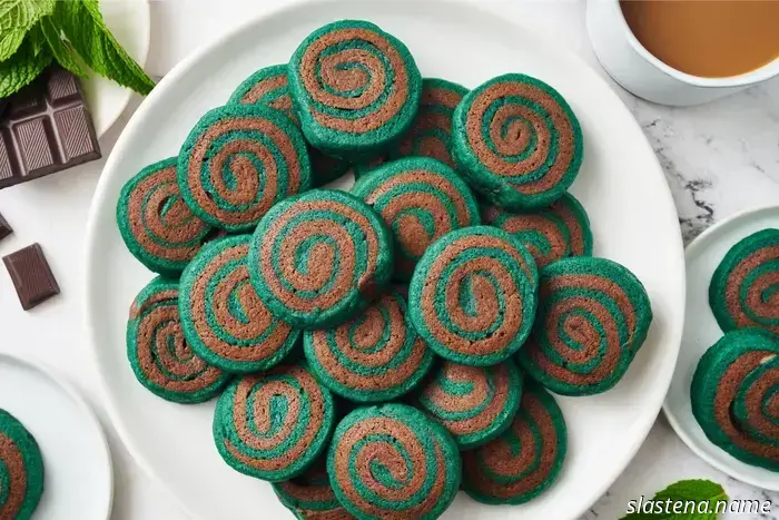 Chocolate Mint Swirl Cookies