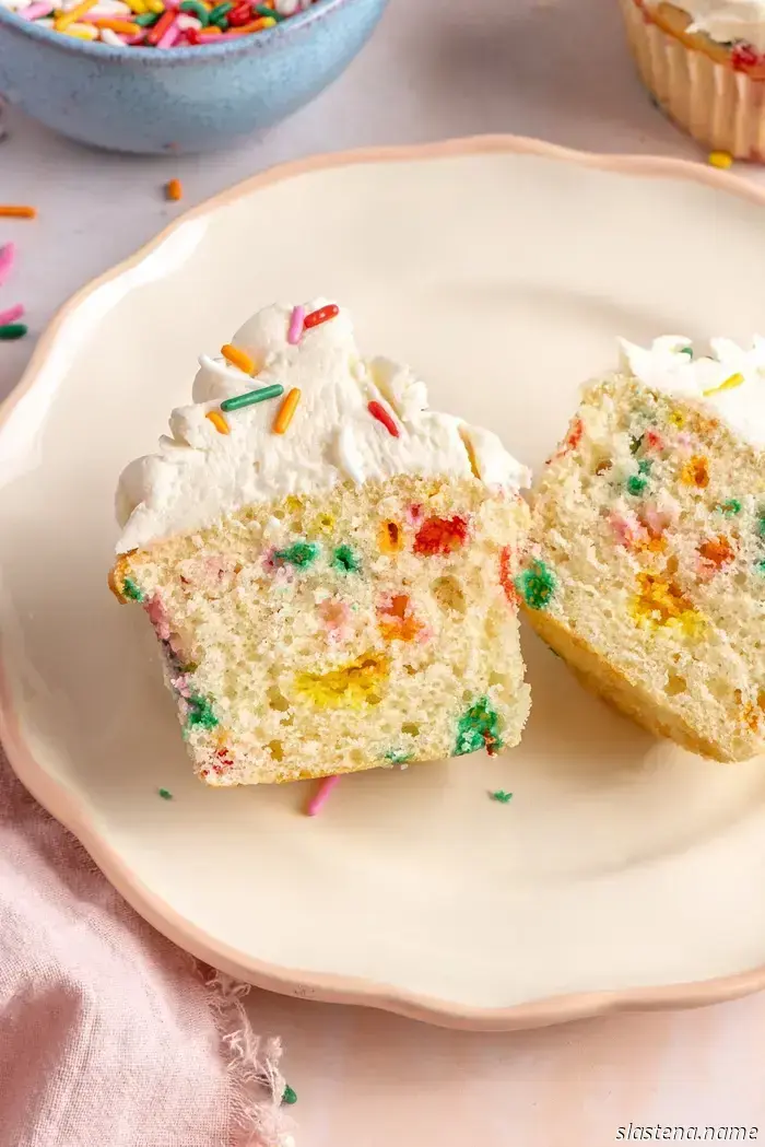 Funfetti Cupcakes